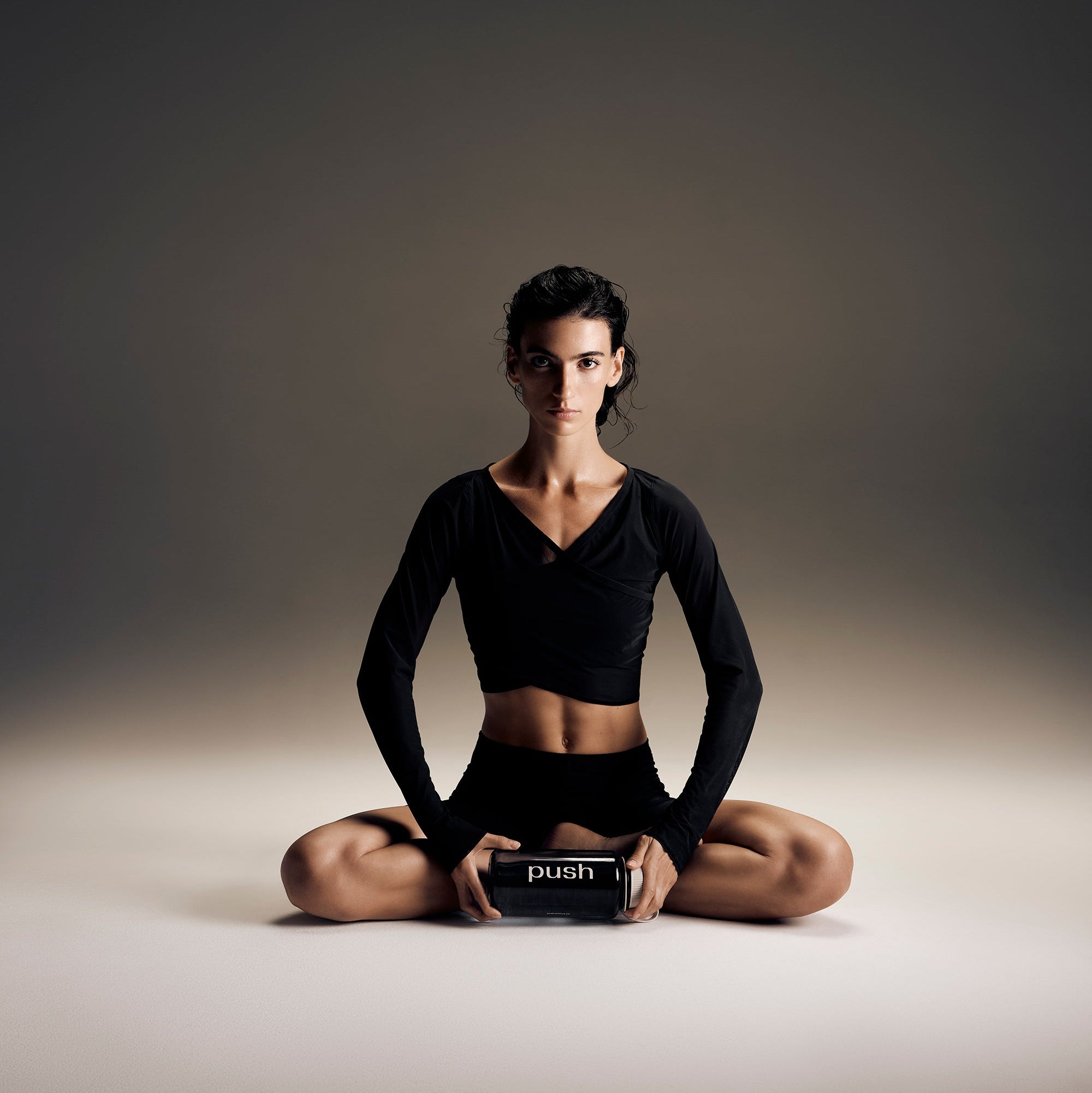 Push Vessel premium water bottle - Sleek minimalist design for daily hydration and wellness.